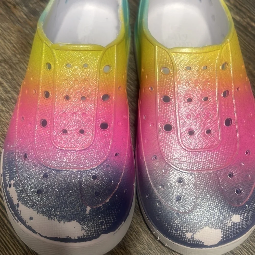 N/A kid’s shoes